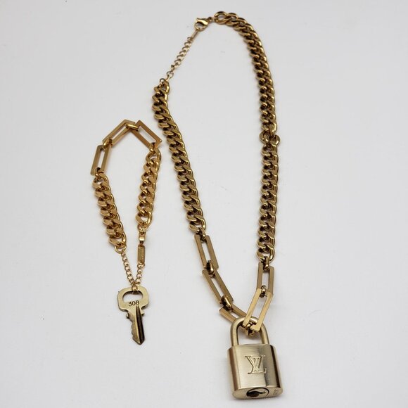 Authentic Louis Vuitton Gold Padlock W/ Unbranded Stainless Steel Chain&Bracelet - Picture 5 of 13